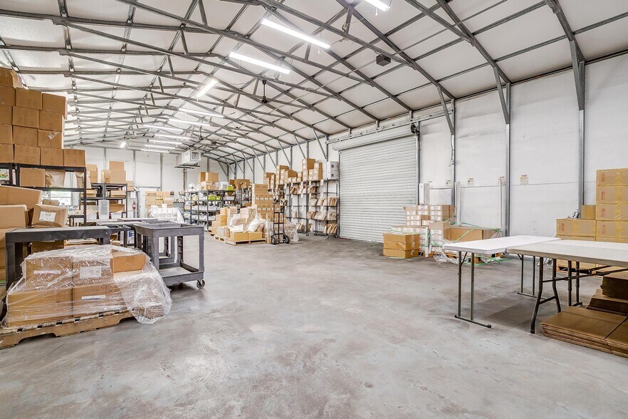 More Photos Of 6212 FM 933, Blum Warehouse For Sale