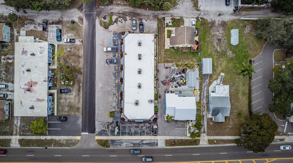 More Photos Of 5702 Gulfport Blvd S, Gulfport Office For Lease