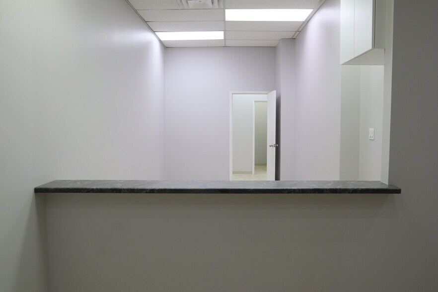 More Photos Of 2120 Eglinton Ave W, Toronto Office For Lease
