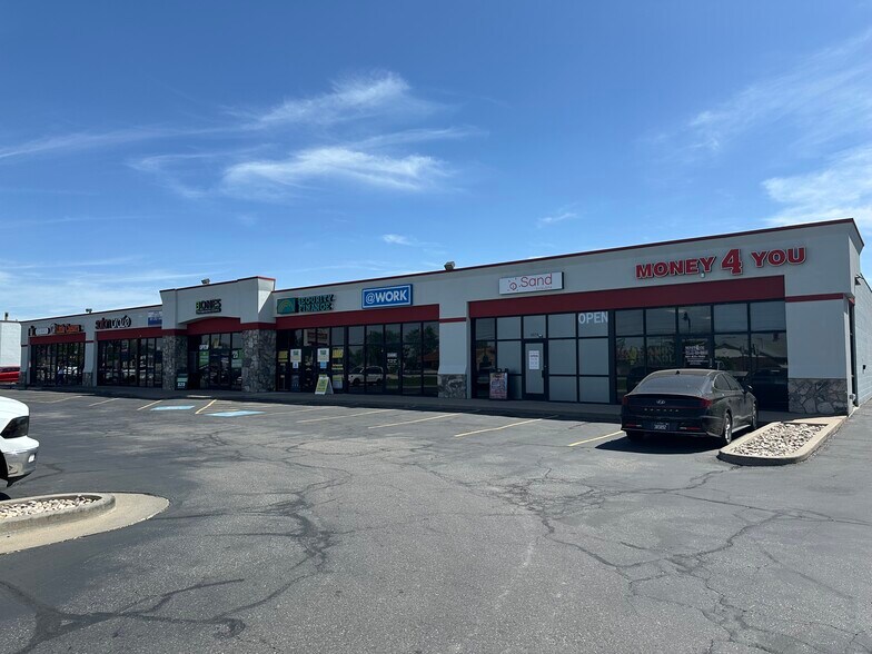 Primary Photo Of 4860-4876 S 1900 W, Roy Unknown For Lease