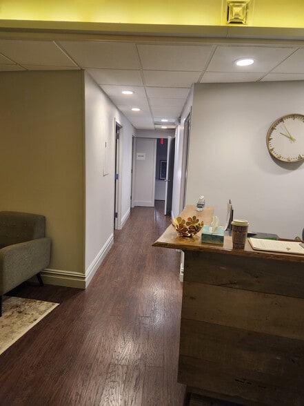 More Photos Of 9 Prospect Park W, Brooklyn Apartments For Sale