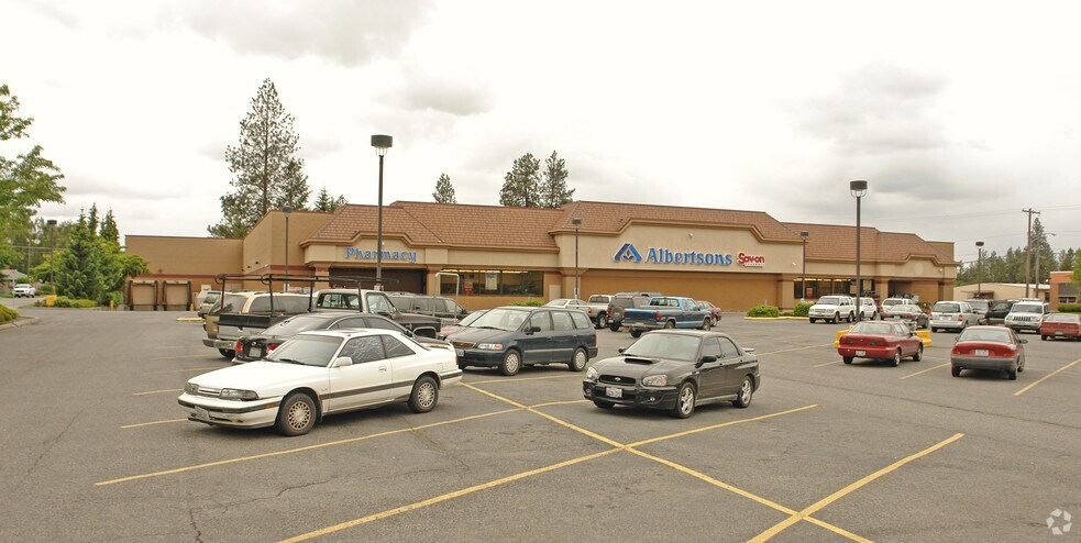 More Photos Of 510 E 37th Ave, Spokane Health Club For Lease
