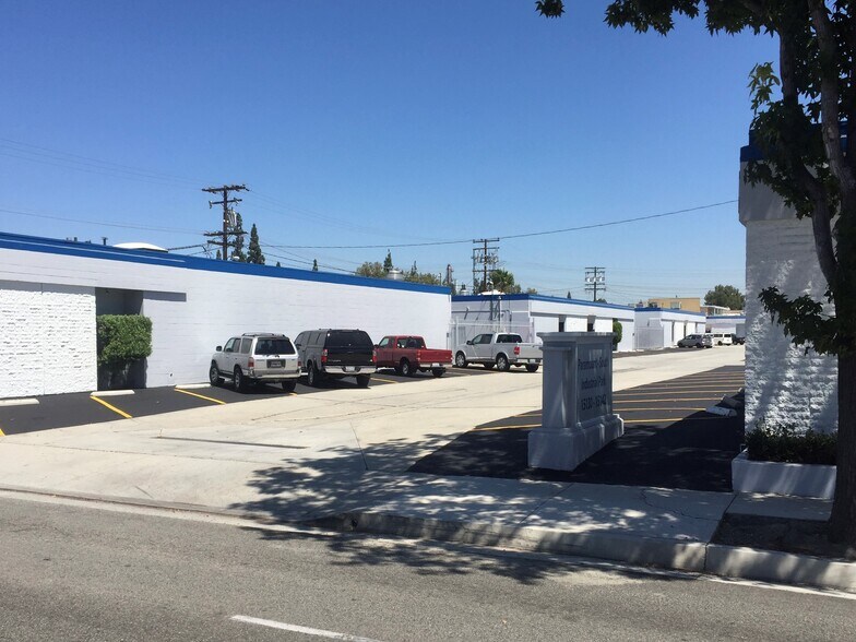 More Photos Of 15114-15142 Downey Ave, Paramount Unknown For Lease