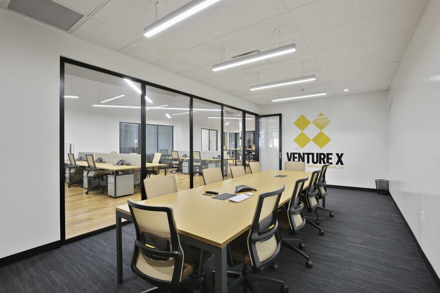 More Photos Of 5301 Alpha Rd, Dallas Coworking Space