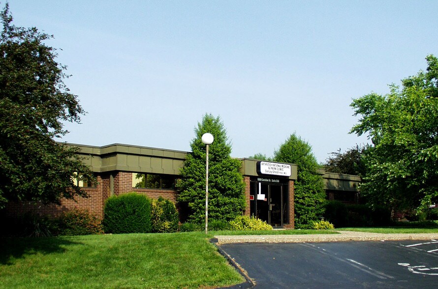 More Photos Of 1080 Caroline Dr, Washington Office For Sale
