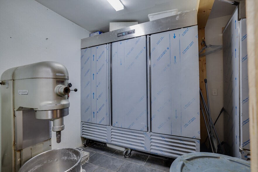 More Photos Of 121 Main Ave, Hawley General Retail For Sale