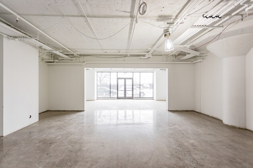 More Photos Of 6001 Cass Ave, Detroit Office For Lease
