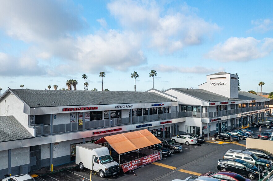 More Photos Of 2528-2570 E Slauson Ave, Huntington Park Unknown For Lease