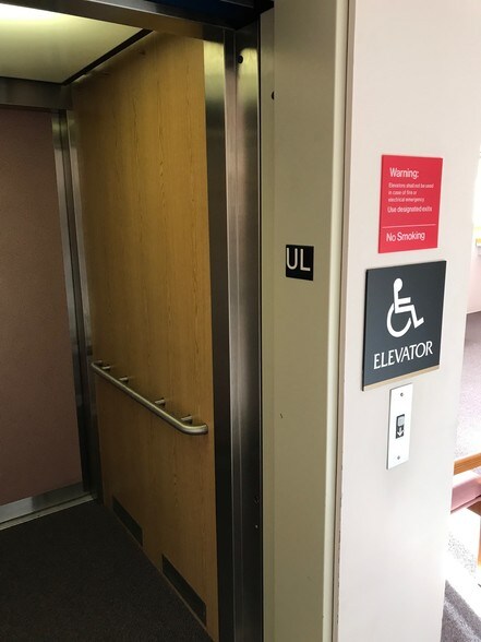 More Photos Of 800 55th St, Kenosha Skilled Nursing Facility For Lease