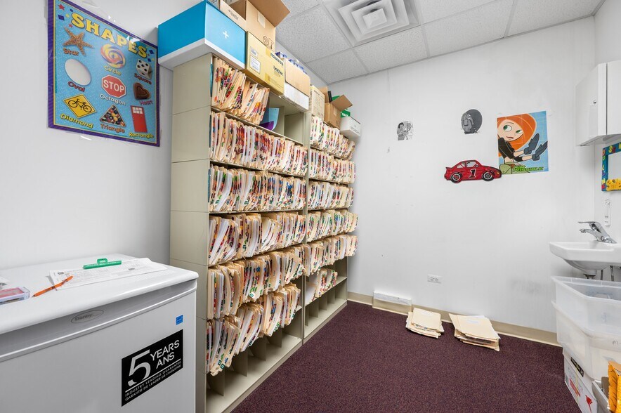More Photos Of 6021 S Kedzie Ave, Chicago Medical For Sale