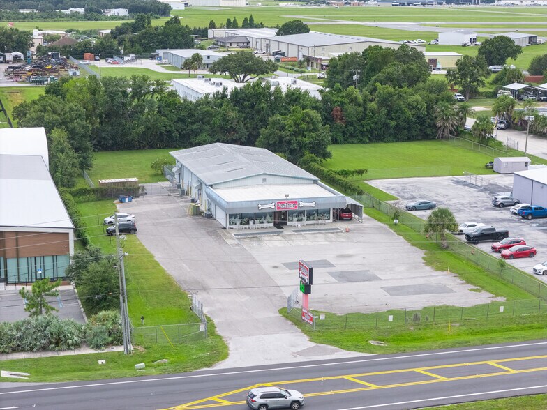More Photos Of 2910 Drane Field Rd, Lakeland Warehouse For Lease