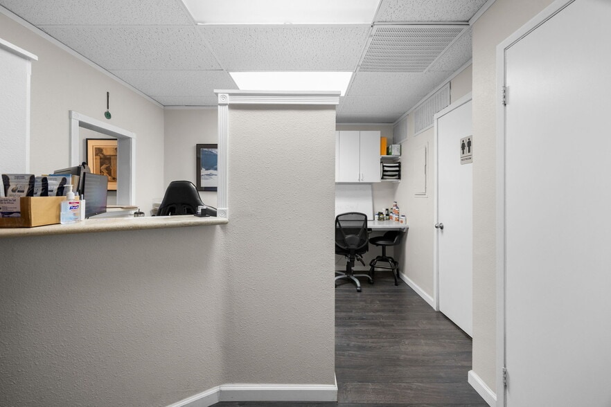 More Photos Of 630-640 S Glassell St, Orange Office For Sale