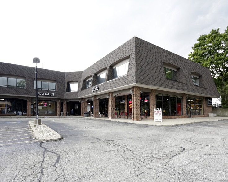 More Photos Of 430 Milwaukee Ave, Lincolnshire Storefront Retail Office For Lease