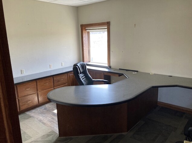 More Photos Of N911 Julius Dr, Greenville Flex For Sale