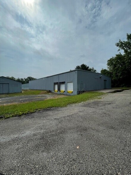 More Photos Of 5250 Saint Joseph Ave, Stevensville Warehouse For Lease