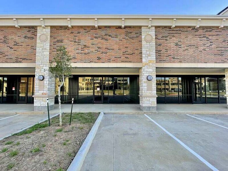 More Photos Of 4899 Highway 6, Missouri City Storefront Retail Office For Sale