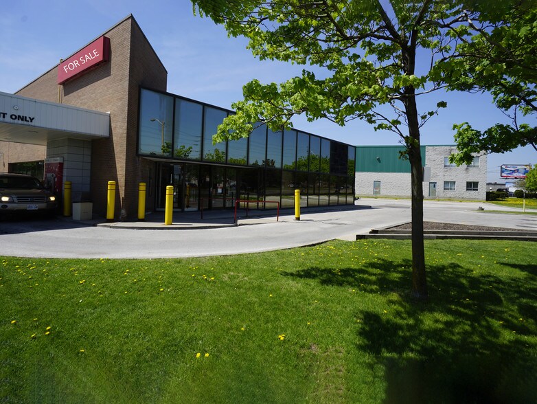 More Photos Of 1839 Albion Rd, Toronto Storefront Retail Office For Lease