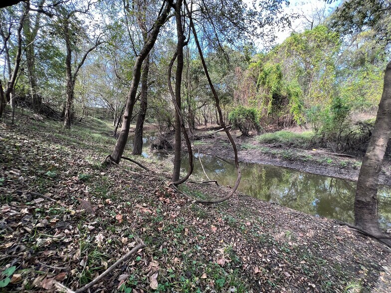 More Photos Of 0 Hwy 35, Van Vleck Land For Sale