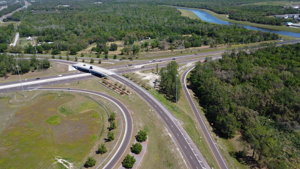 More Photos Of 9031 122nd Ave, Tampa Land For Lease