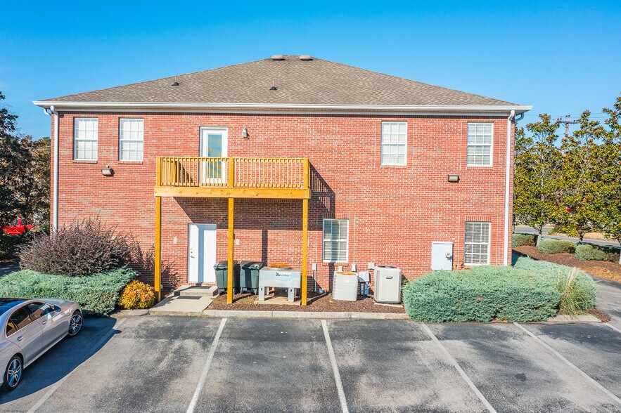 More Photos Of 3222 Ocoee St, Cleveland Medical For Sale