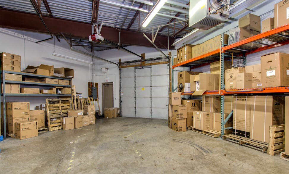 More Photos Of 7201-7245 University Ave NE, Fridley Medical For Lease