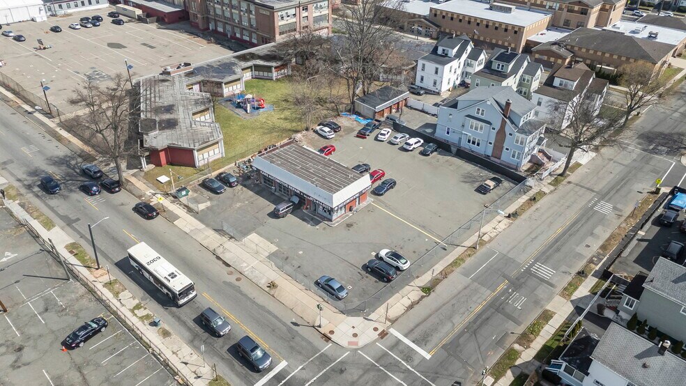 More Photos Of 382 S Clinton St, East Orange Auto Repair For Sale