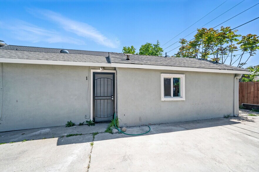 More Photos Of 462 Delhi Ave, Stockton Multifamily For Sale