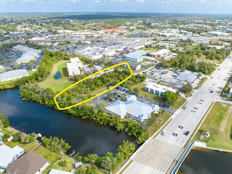 More Photos Of 4445 Lister St, Port Charlotte Land For Sale