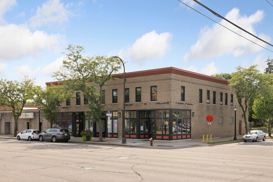 More Photos Of 2220-2226 N Central Ave, Saint Anthony Storefront Retail Office For Lease