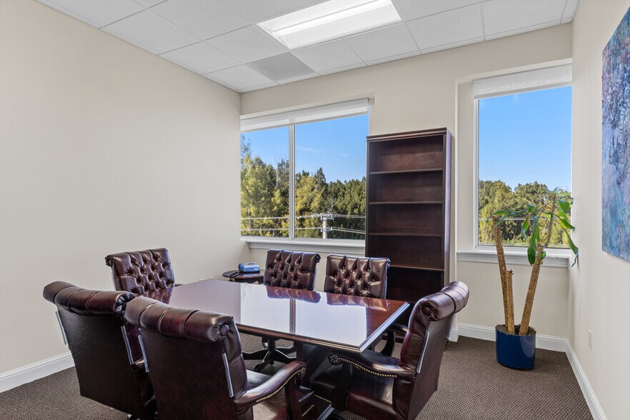 More Photos Of 6751 N Federal Hwy, Boca Raton Office For Sale