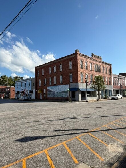More Photos Of 102 W Water St, Plymouth Apartments For Sale