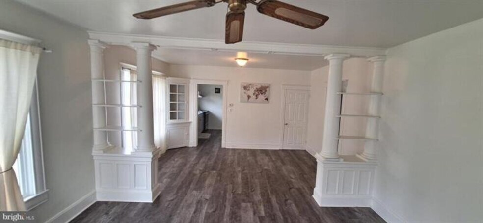 More Photos Of 603 Roslyn ave, Cambridge Specialty For Sale