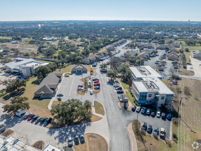 More Photos Of 1464 E Whitestone Blvd, Cedar Park Medical For Sale