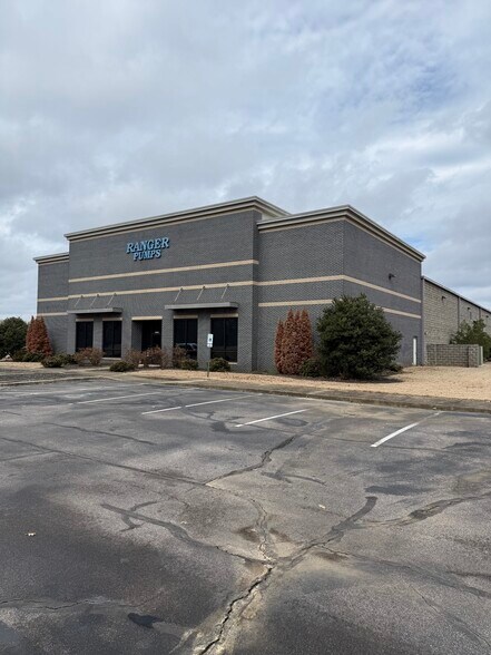 Primary Photo Of 12624 Cypress Creek Dr, Eads Warehouse For Sale