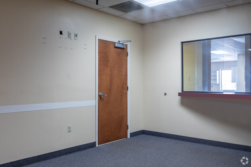 Photo of 3rd Floor Ste 305