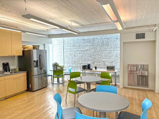 More Photos Of 27 E Cota St, Santa Barbara Office For Lease