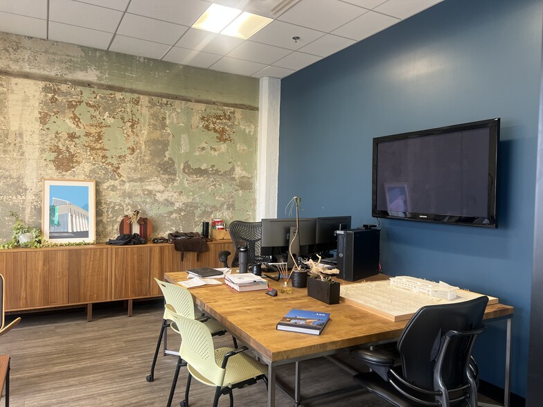 More Photos Of 316 W 2nd St, Los Angeles Loft Creative Space For Lease
