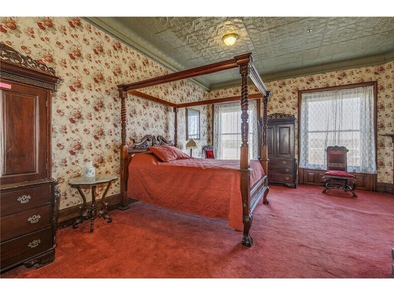 More Photos Of 200 N Concord Exchange, South Saint Paul Lodge Meeting Hall For Sale