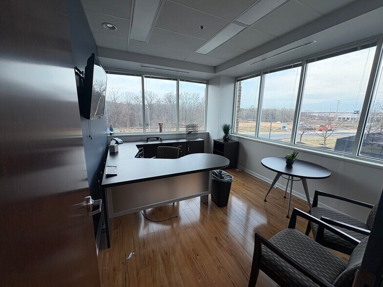 More Photos Of 5430 Campbell Blvd, White Marsh Medical For Sale