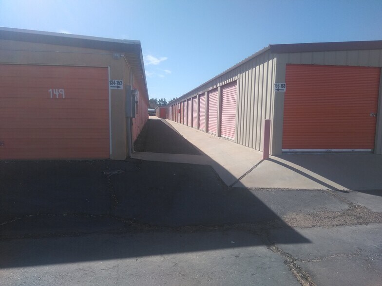 More Photos Of 1639 N Guam St, Ridgecrest Self Storage For Sale