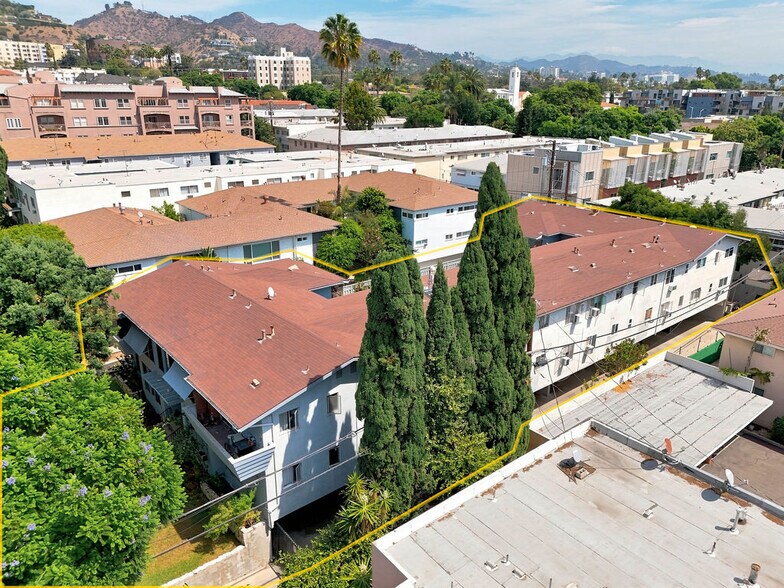 More Photos Of 1218 N Laurel Ave, West Hollywood Apartments For Sale