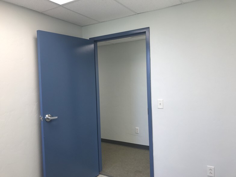 More Photos Of 1310 W St Marys Rd, Tucson Medical For Lease