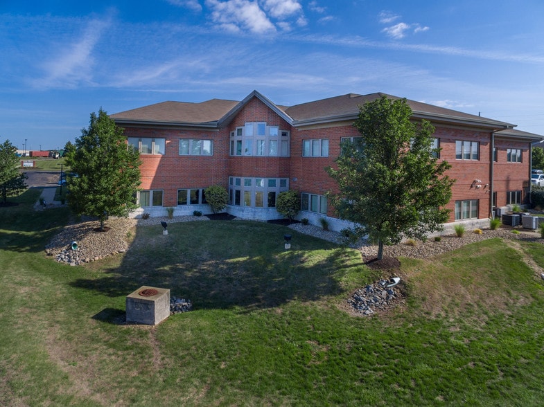More Photos Of 9150 Market Square Dr, Streetsboro Medical For Lease