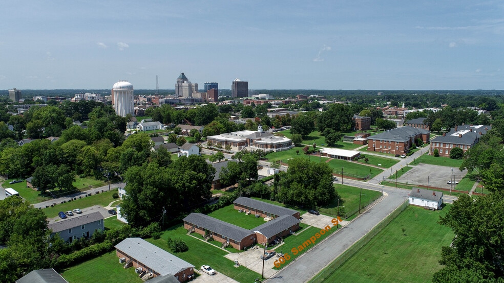 More Photos Of 606 Sampson St, Greensboro Apartments For Sale