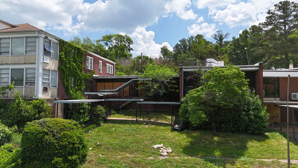 More Photos Of 301 21st Ave S, Birmingham Schools For Sale