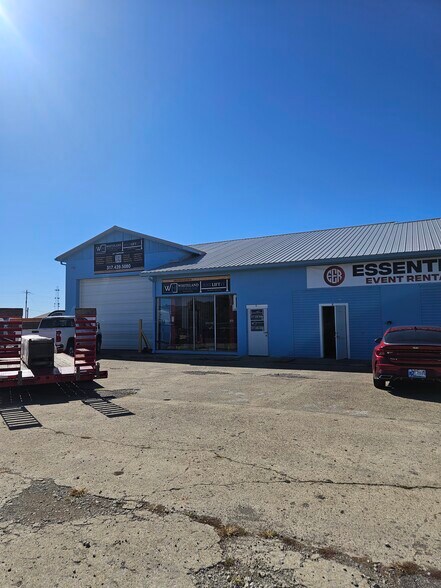 More Photos Of 80 S Us-31, Whiteland Service For Lease