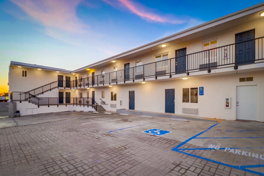 More Photos Of 1315 Morena Blvd, San Diego Apartments For Sale