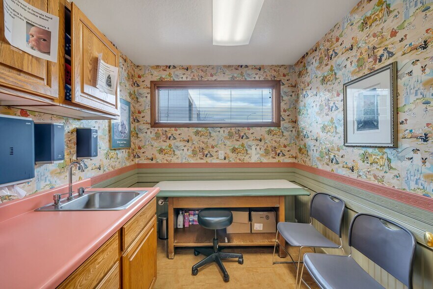 More Photos Of 1001 Jones St, Reno Medical For Lease