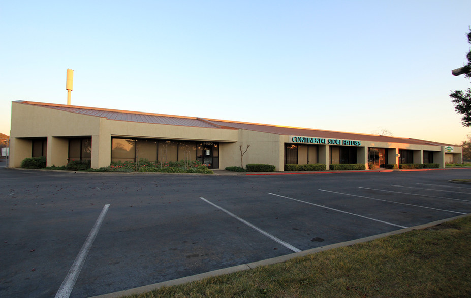 Primary Photo Of 3950 Norwood Ave, Sacramento Warehouse For Sale