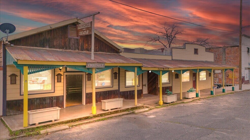 More Photos Of 18387 Chestnut Ave, Tuolumne Restaurant For Sale